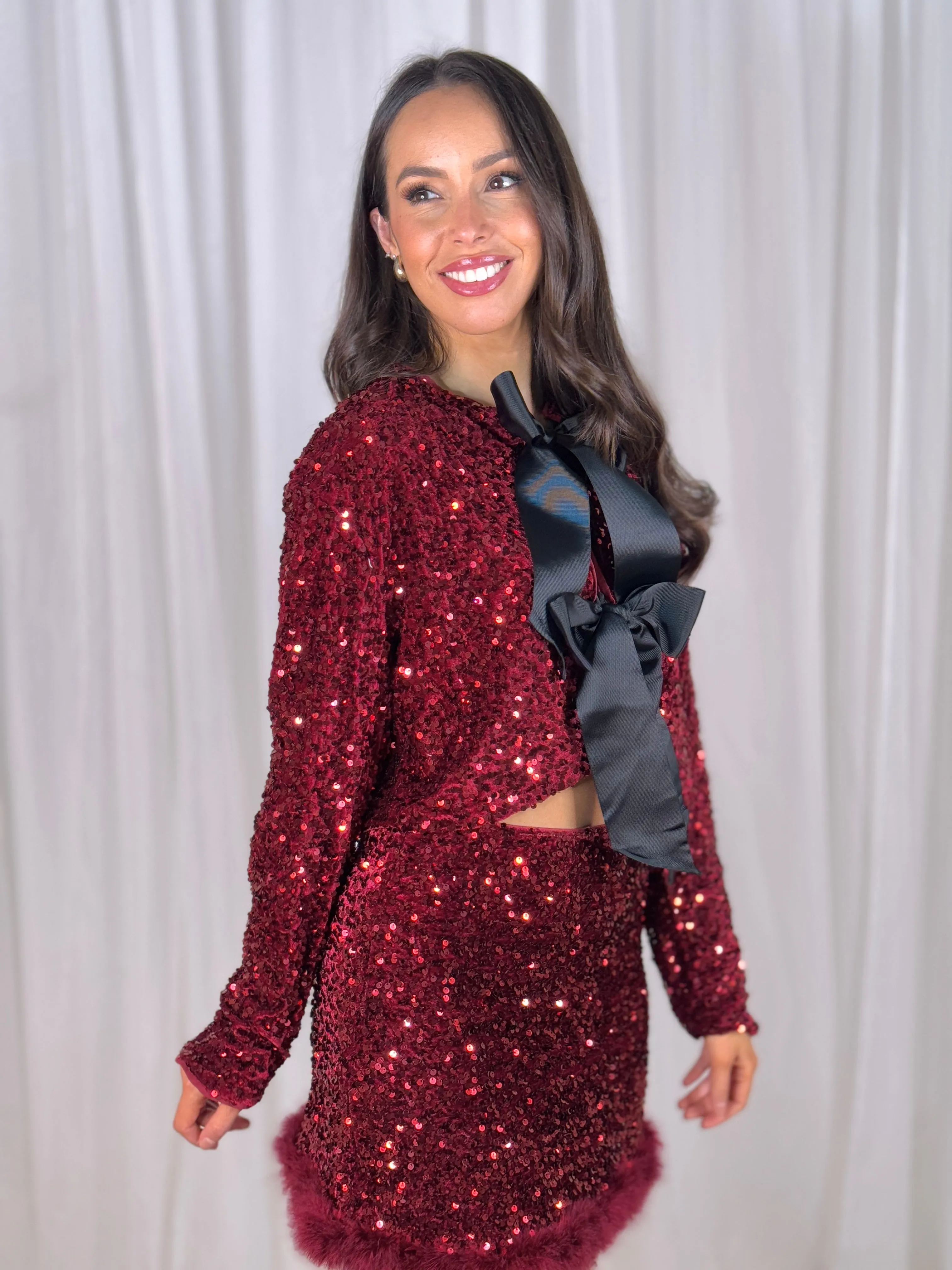 Aria Bow Front Sequin Jacket In Red