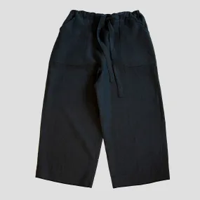 Everyday trousers in navy linen