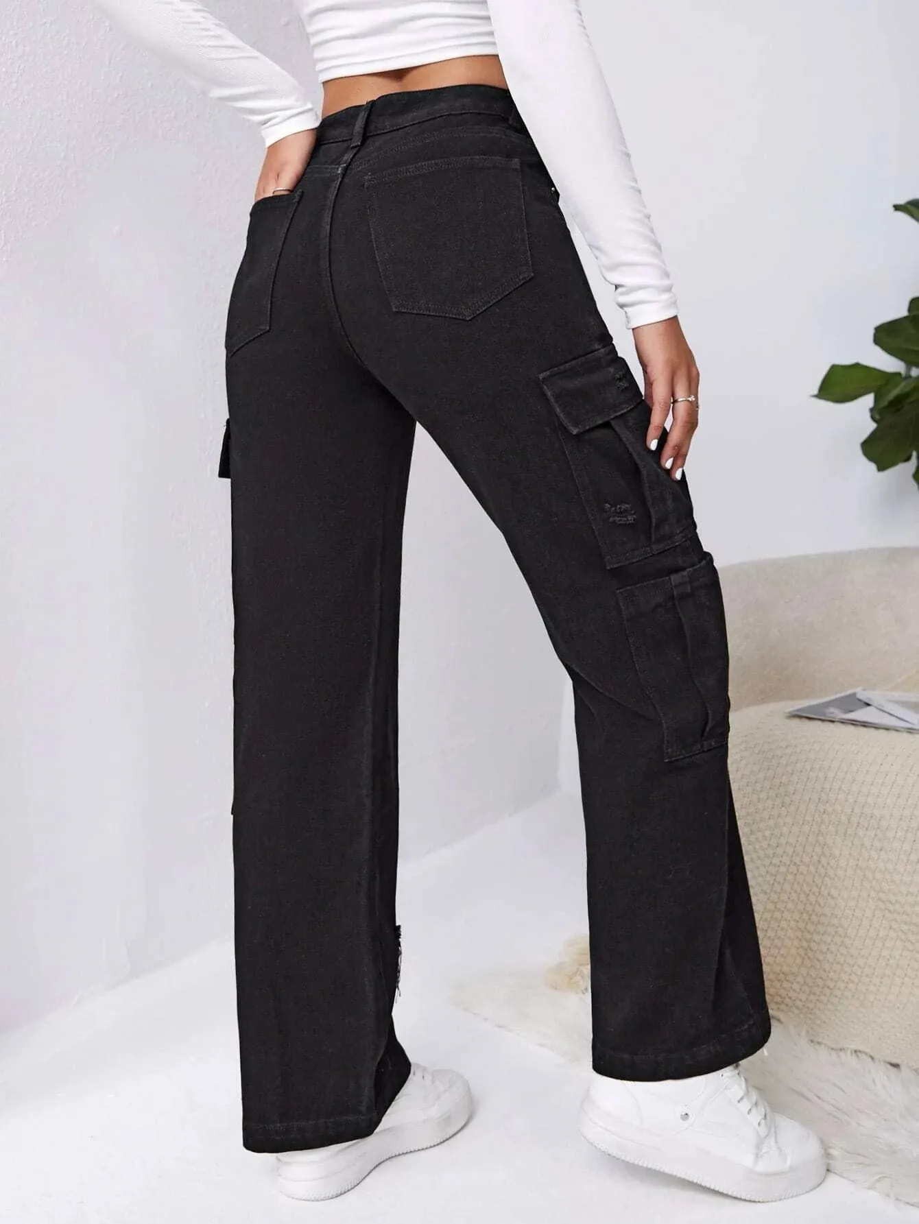 Flap Pocket Cargo High Waist Jeans