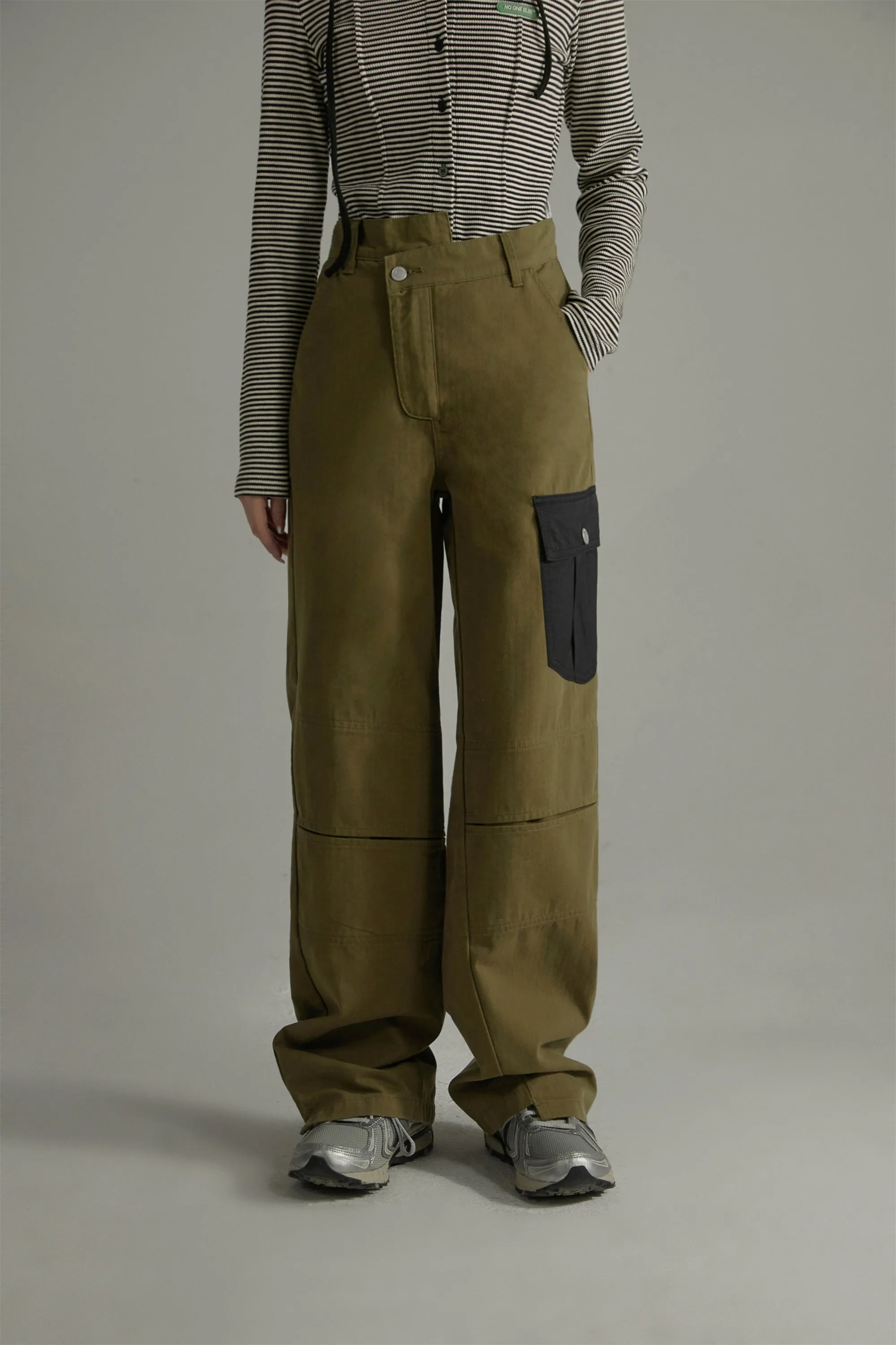 Pocket Wide Cargo Pants