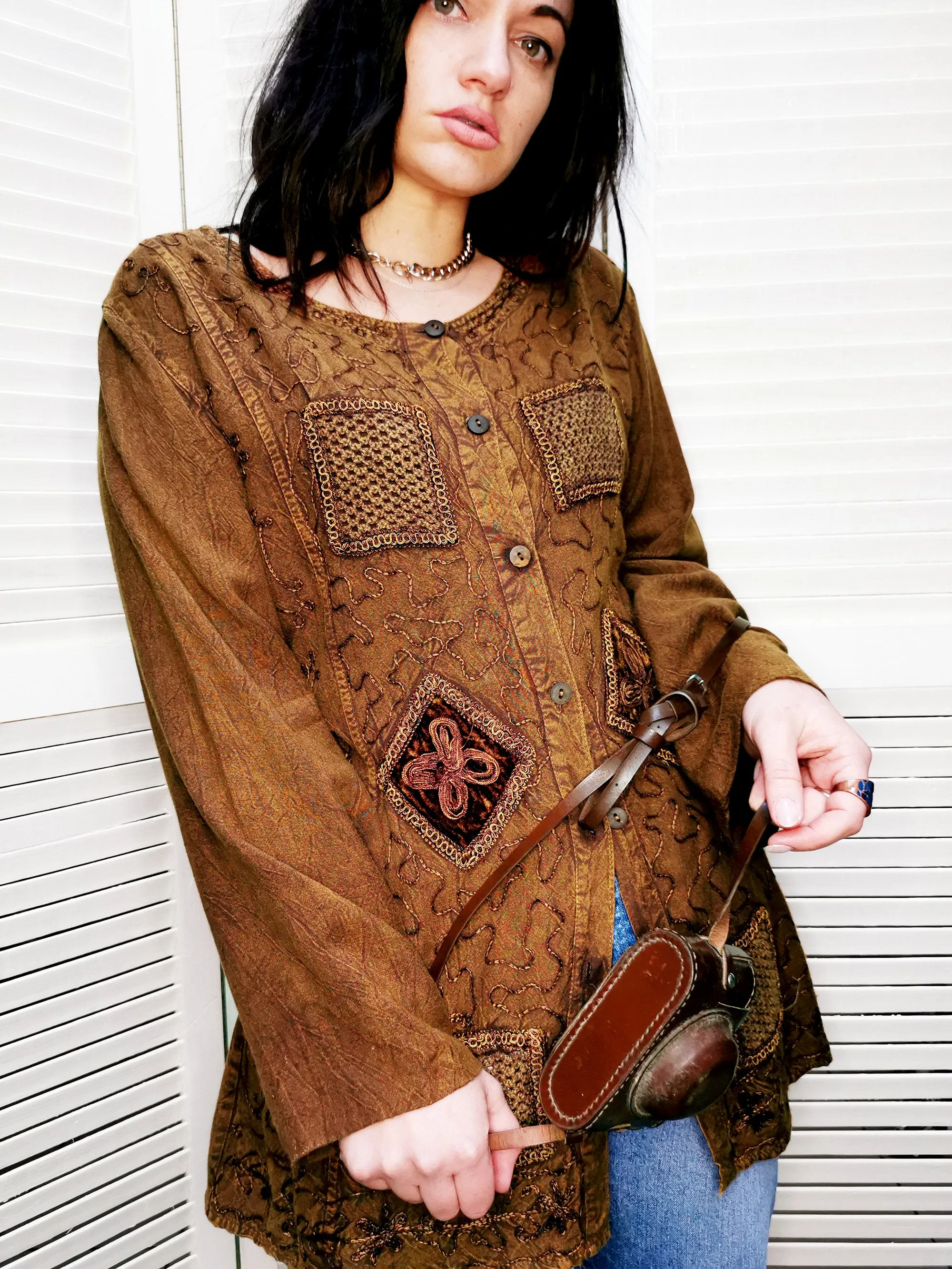 Vintage 80s brown embroidery button down tunic top