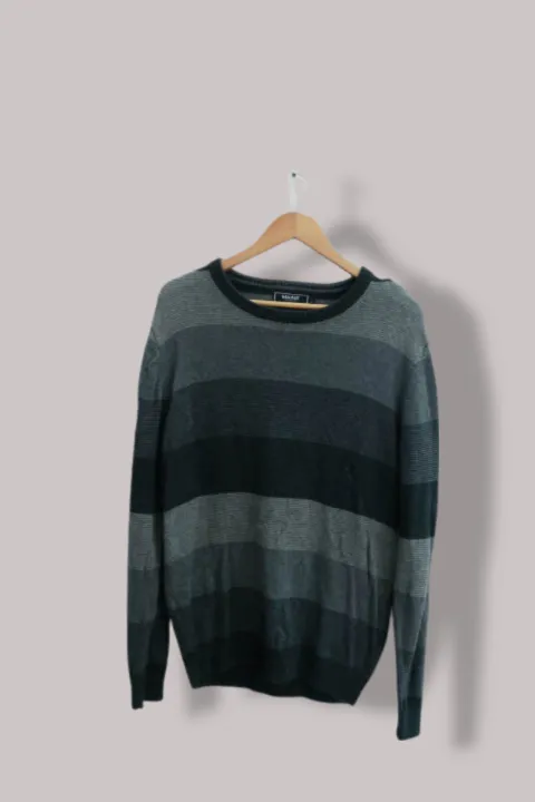 Vintage Maine Men's Grey Crew Neck Stripped Small Sweatshirt